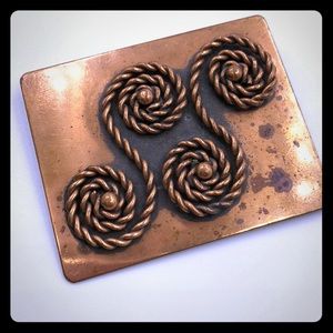 Signed ‘Rebojie’ copper brooch